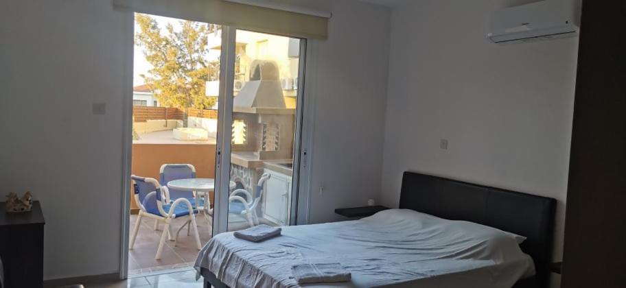 Hermes Complex 2 Kappari Paralimni Cyprus Eksteriør bilde